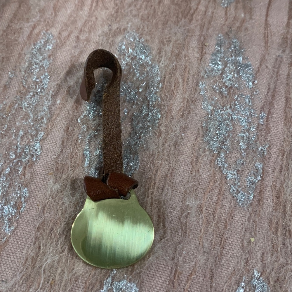 Brahmin Leather Bag Charm with Gold Medallion - Picture 2 of 2
